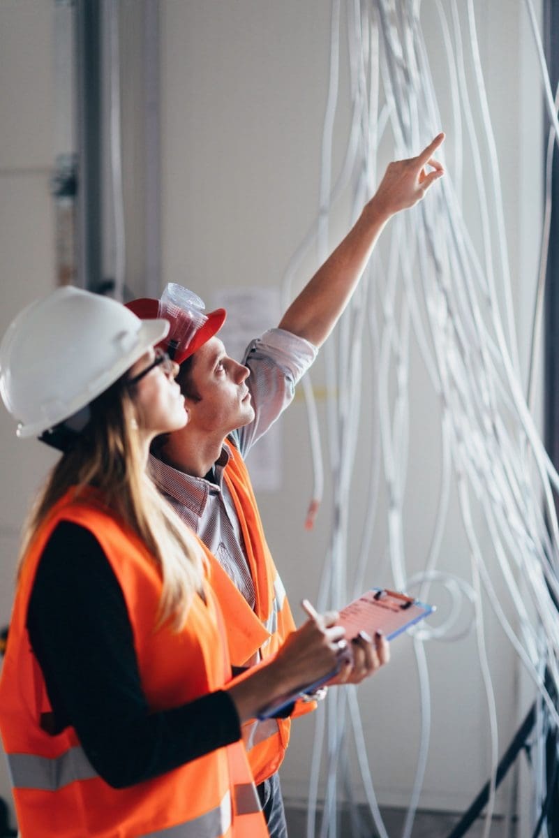 Mise en service d’une pompe à chaleur installée par Fiabelec.